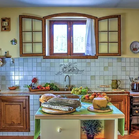 Villa Casale Le Conce 6, Emma